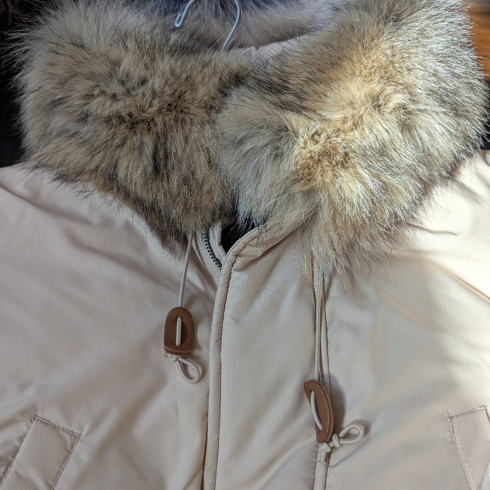 Lauren Ralph Lauren WomenXS  Down Coat With Coyote Fur Trim Nwot Tan - Picture 4 of 8